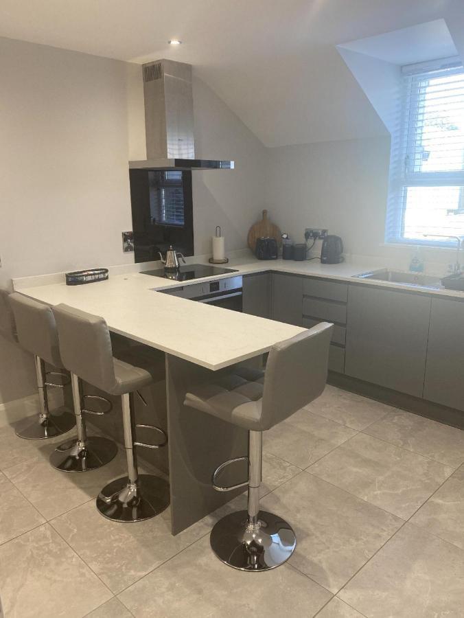 Modern 3-Bed Apartment In Magherafelt Sleeps 8 Exterior foto